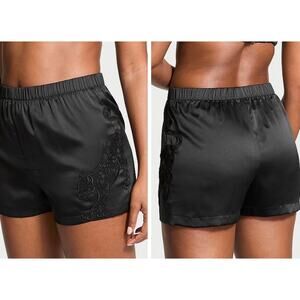 NWT VICTORIA'S SECRET Size L Embroidered Jaguar Satin Boxer Shorts Black